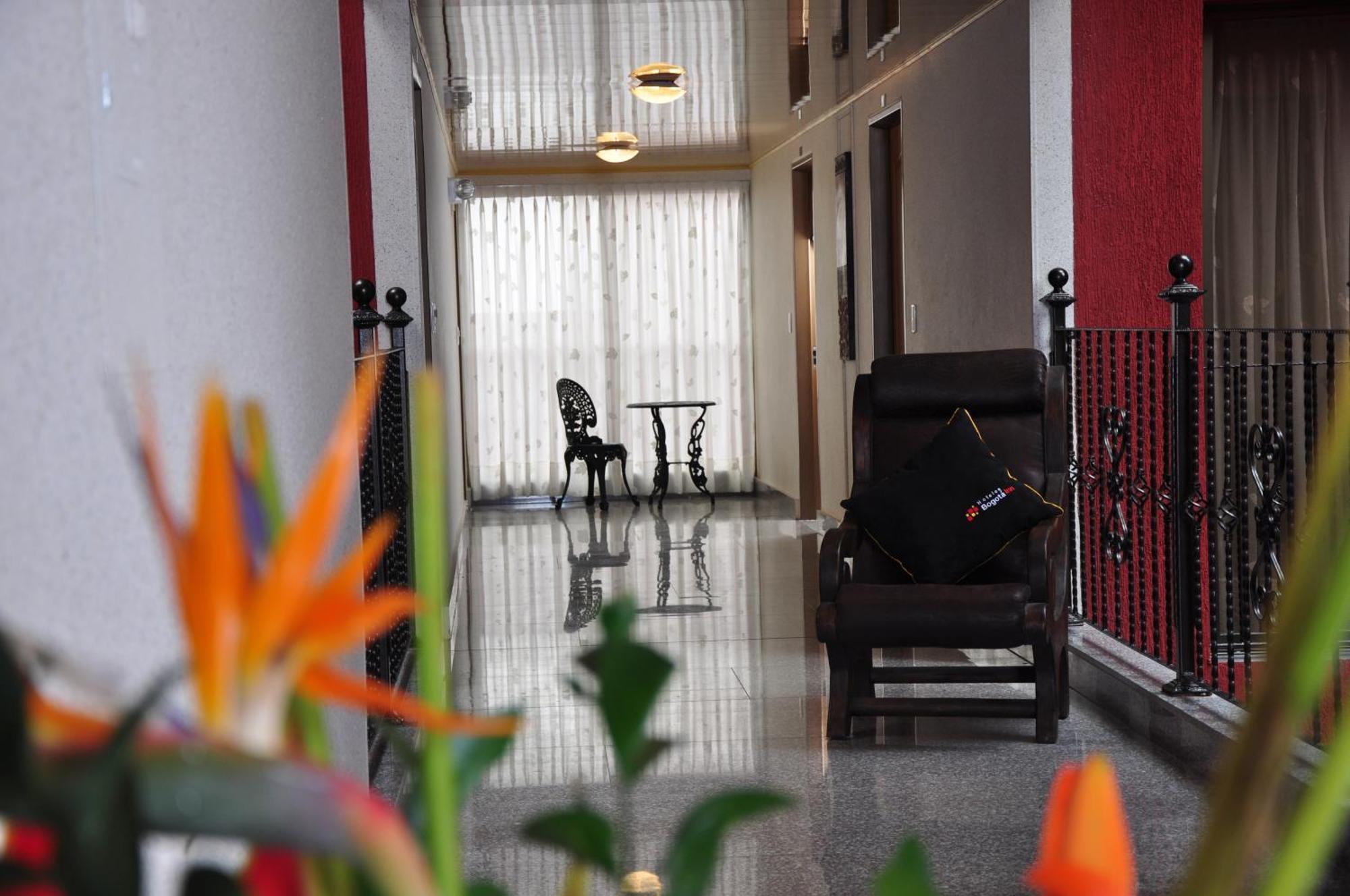 Hoteles Bogota Inn La Soledad Kültér fotó